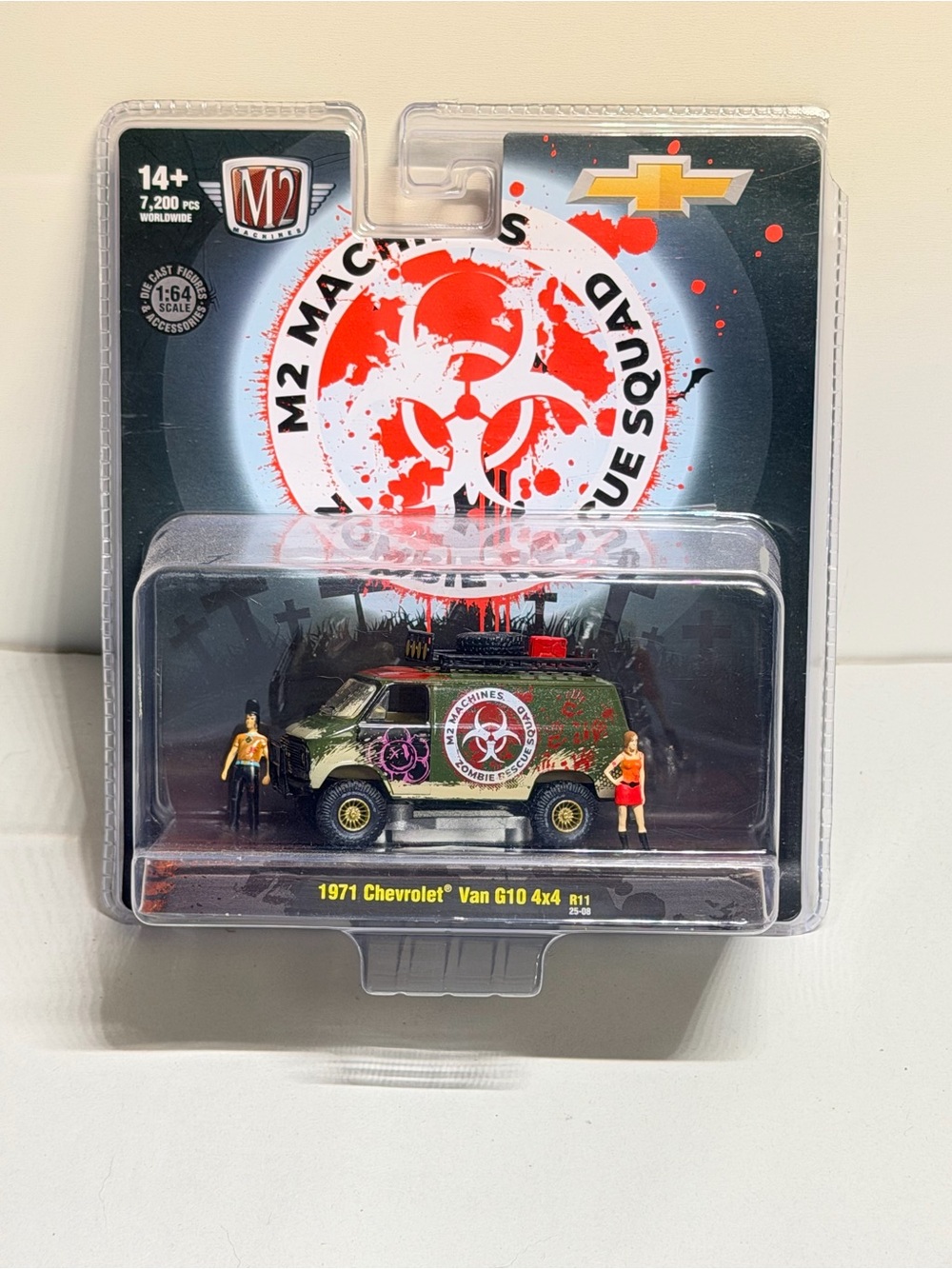 M2 Machine 1971 Chevrolet Van G10 4x4 - Green Zombie Squad Toy Vehicle